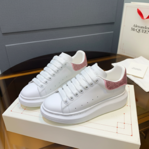 287cb14c fc9a 415d a4b4 68594745fb1d.png