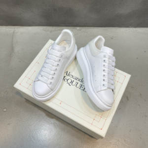 68adc12b ea12 4a4c 8f2e 12d61037fb64.png