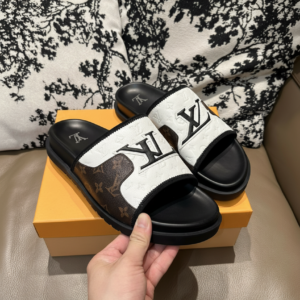 70d1d822 5ce2 47e0 a319 6dfb2178bb6d.png