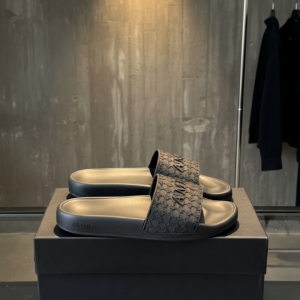 817a0535 c0a9 4d4f aa5d 1b284693a9fa.png